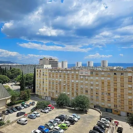 Duje Split